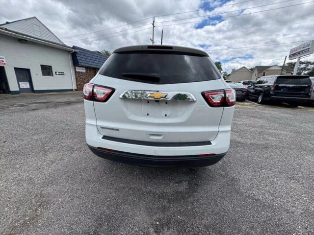 2017 Chevrolet Traverse LS
