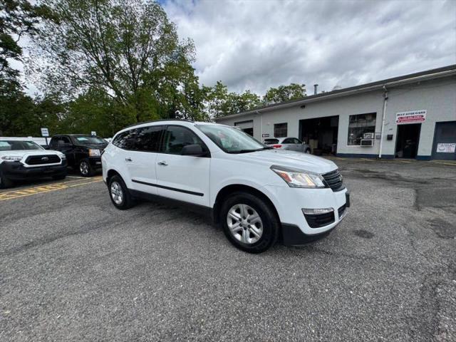 2017 Chevrolet Traverse LS