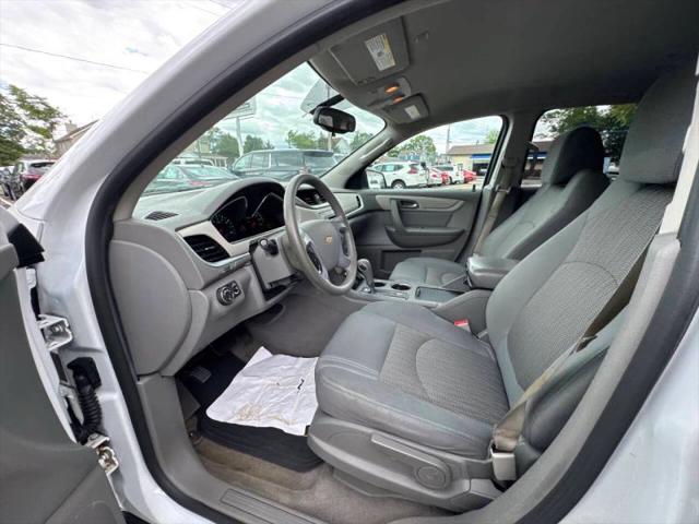 2017 Chevrolet Traverse LS
