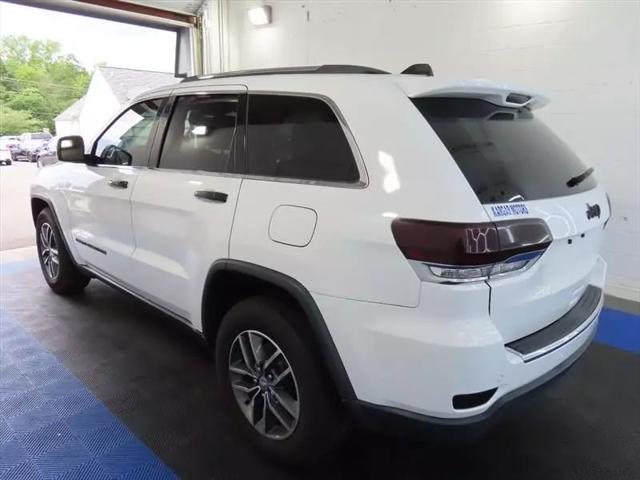 2017 Jeep Grand Cherokee Limited 4x2