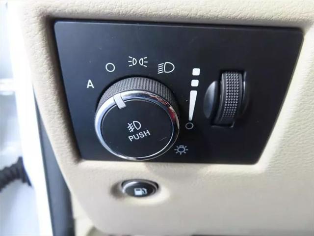 2017 Jeep Grand Cherokee Limited 4x2