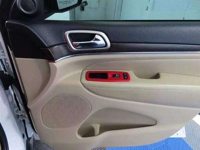 2017 Jeep Grand Cherokee Limited 4x2