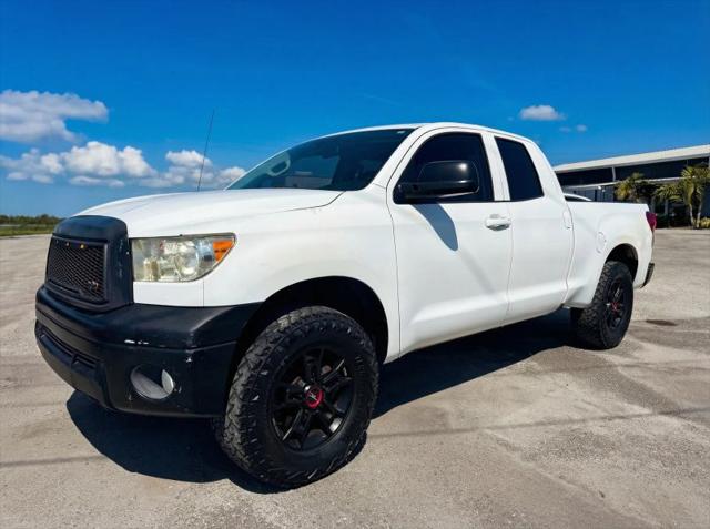 2011 Toyota Tundra Grade 4.6L V8