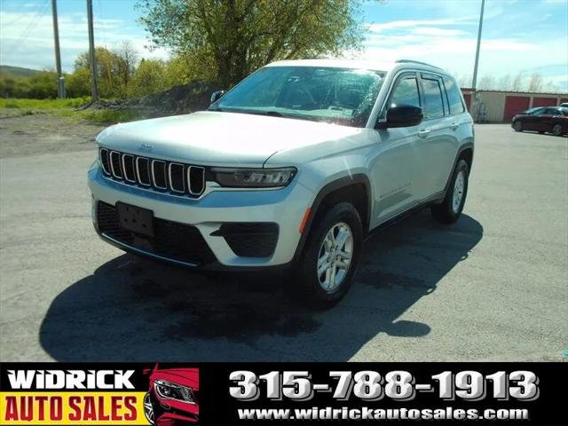 2023 Jeep Grand Cherokee Laredo 4x4 for sale in Watertown, NY