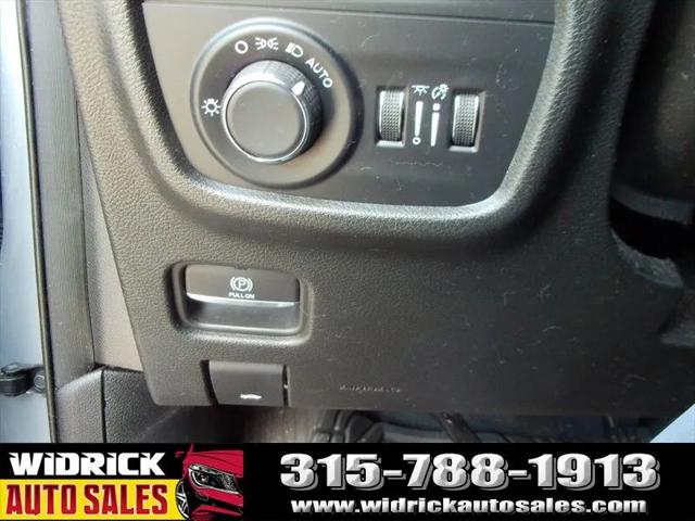 2023 Jeep Grand Cherokee Laredo 4x4