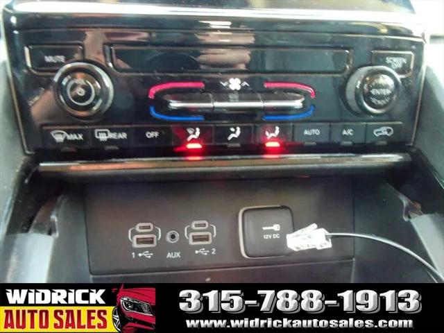 2023 Jeep Grand Cherokee Laredo 4x4