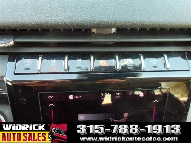 2023 Jeep Grand Cherokee Laredo 4x4