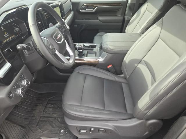 2025 GMC Sierra 1500 4WD Crew Cab Short Box Elevation with 3SB