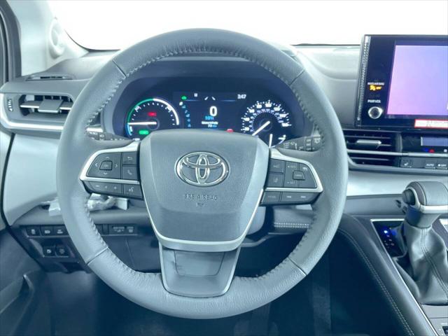 2025 Toyota Sienna XLE