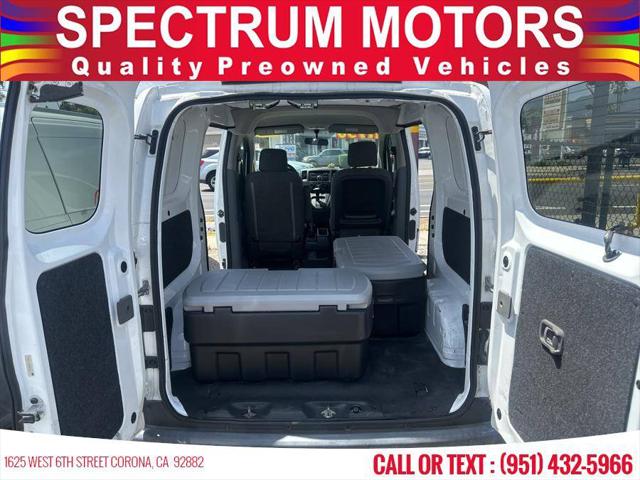 2015 Nissan NV200 SV
