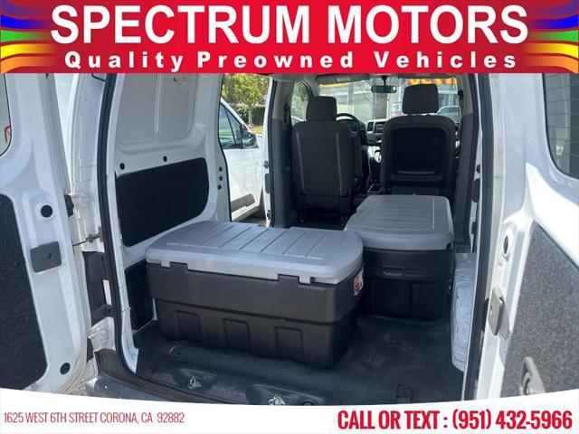 2015 Nissan NV200 SV