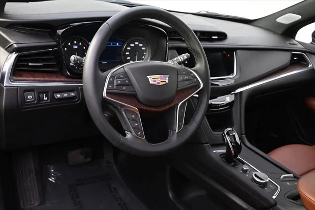2025 Cadillac XT5 AWD Premium Luxury