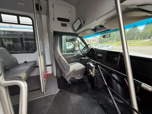 2013 Chevrolet Express Cutaway 4500 Diesel