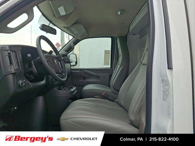 2025 Chevrolet Express Cutaway Work Van