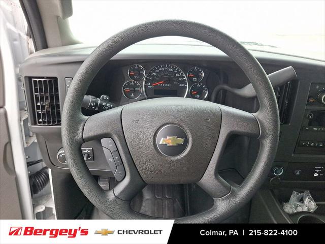 2025 Chevrolet Express Cutaway Work Van