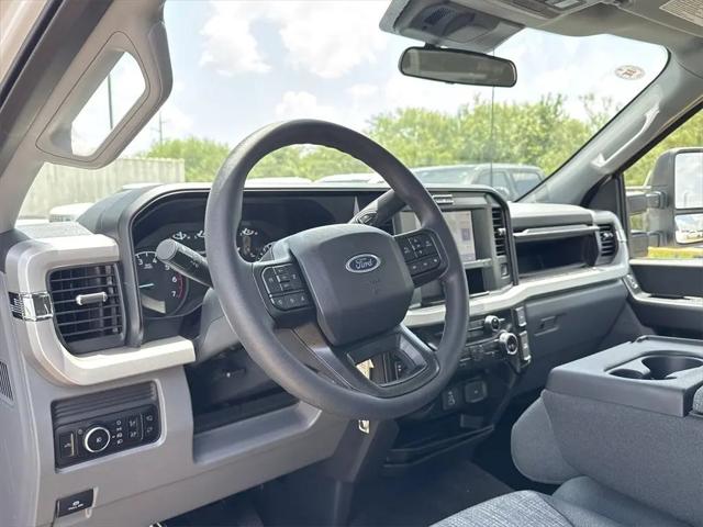 2025 Ford F-350 XLT