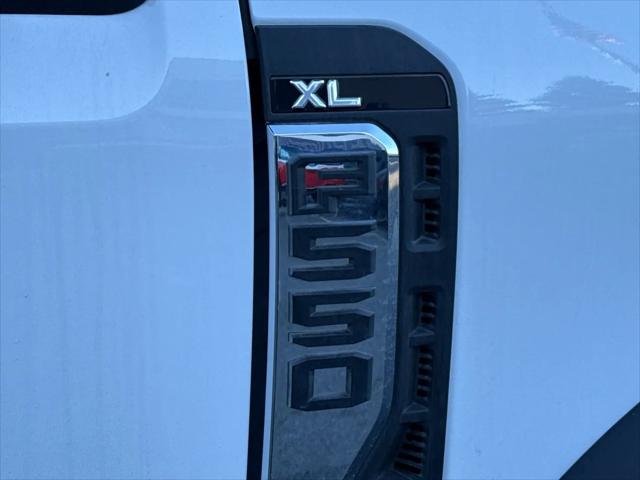 2024 Ford F-550 XL