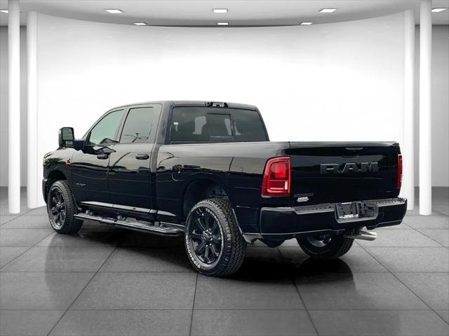 2025 Ram 2500 Big Horn Crew Cab 4x2 6'4" Box