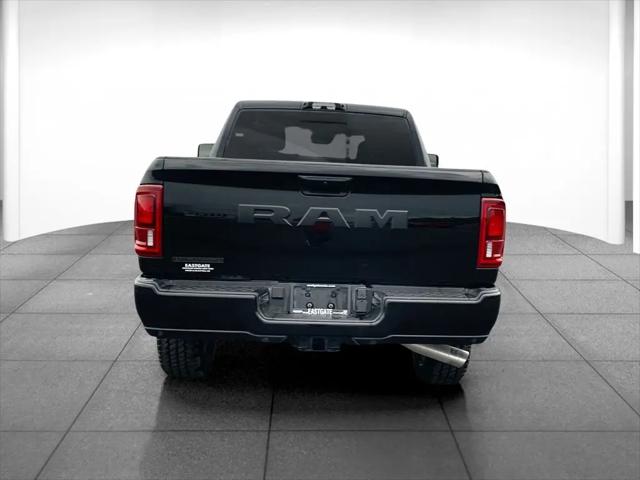 2025 Ram 2500 Big Horn Crew Cab 4x2 6'4" Box