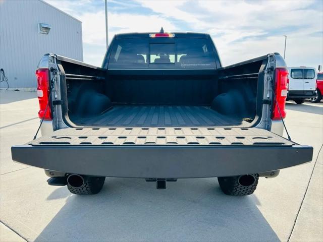 2025 Ram 1500 Big Horn Crew Cab 4x4 5'7" Box