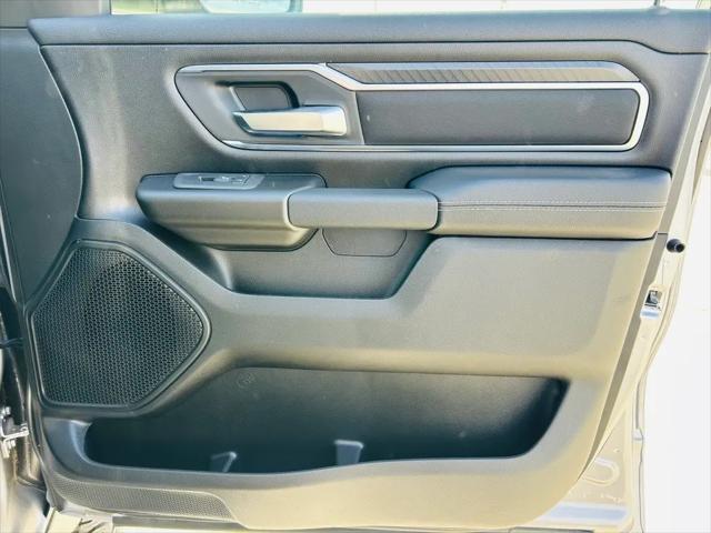 2025 Ram 1500 Big Horn Crew Cab 4x4 5'7" Box