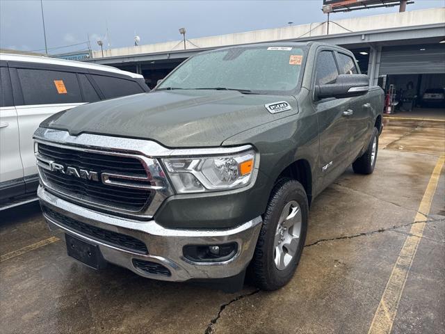 2020 RAM 1500 Lone Star Crew Cab 4x4 57 Box