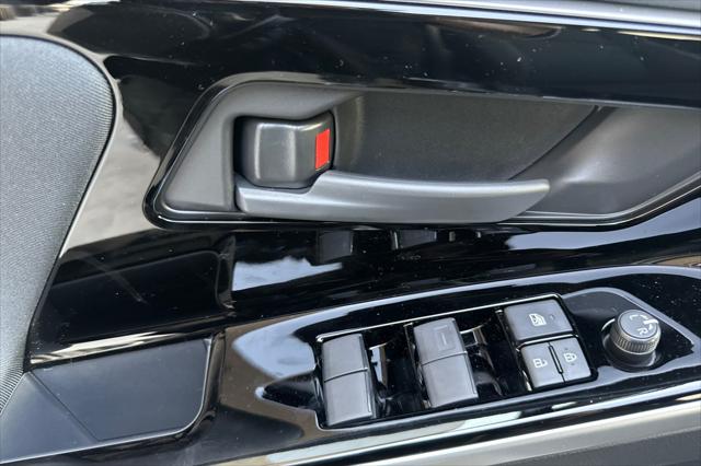 2025 Subaru Solterra Premium