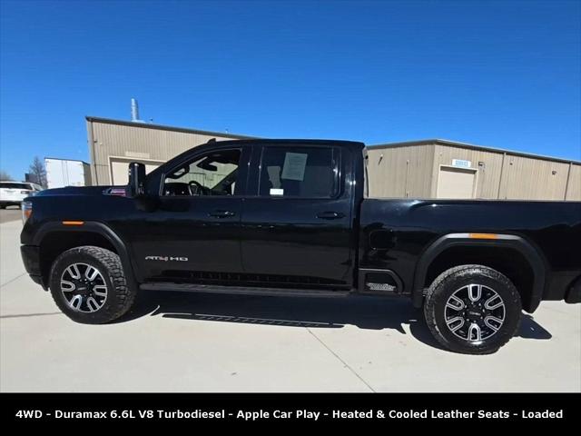 2022 GMC Sierra 2500HD 4WD Crew Cab Long Bed AT4