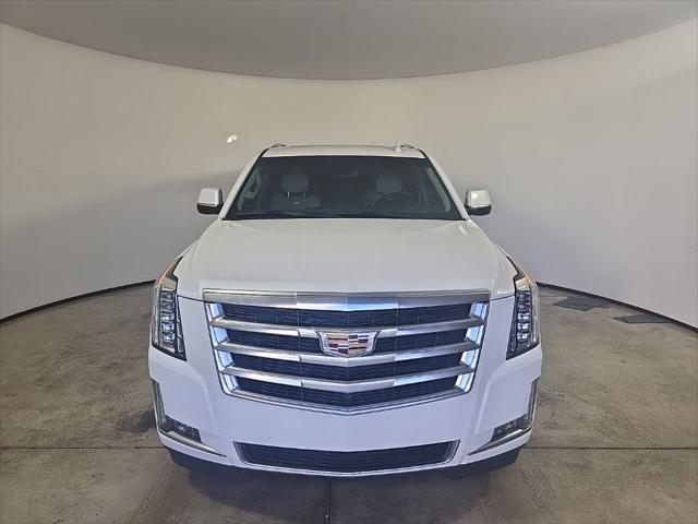 2018 Cadillac Escalade ESV Luxury