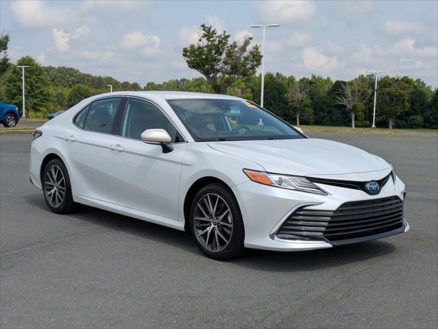 2022 Toyota Camry XLE Hybrid