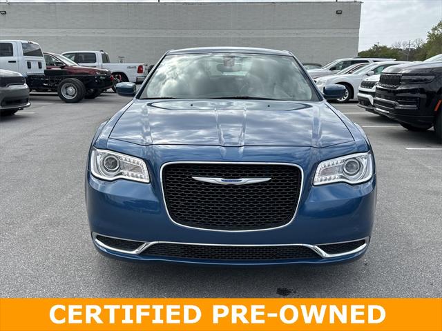 2023 Chrysler 300 Touring