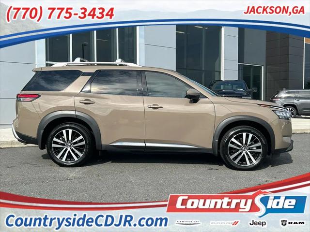 2024 Nissan Pathfinder Platinum FWD