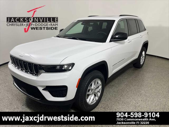 2025 Jeep Grand Cherokee GRAND CHEROKEE LAREDO X 4X4