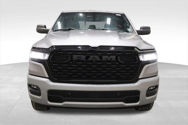 2025 RAM 1500 Tradesman Crew Cab 4x4 57 Box