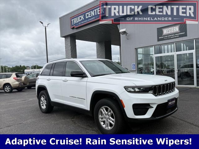 2023 Jeep Grand Cherokee Laredo 4x4