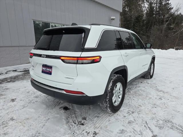 2023 Jeep Grand Cherokee Laredo 4x4