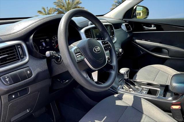 2020 Kia Sorento 3.3L LX