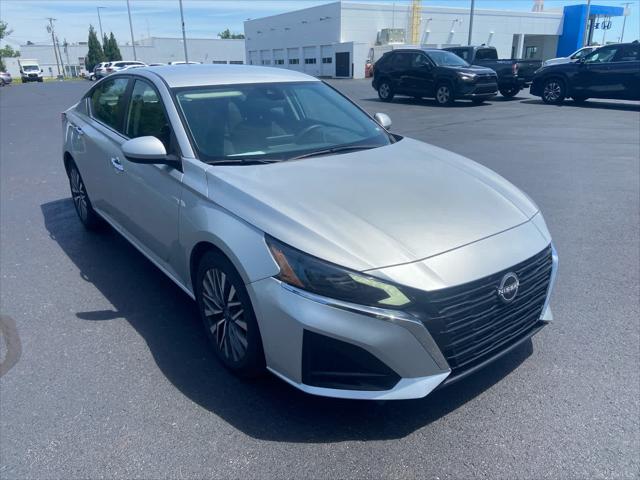 2023 Nissan Altima SV FWD