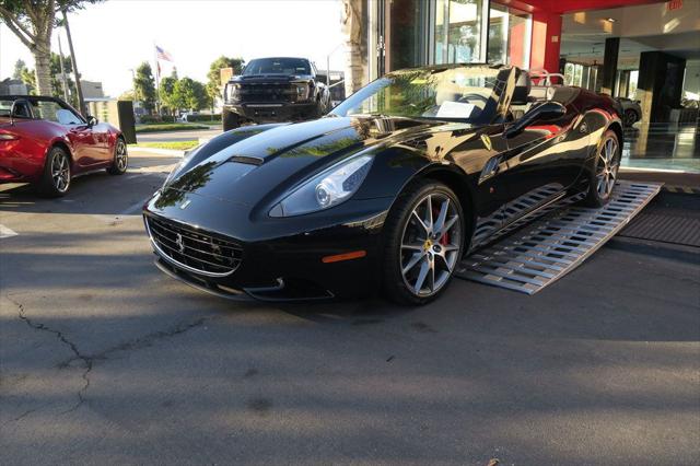 2013 Ferrari California 2dr Convertible