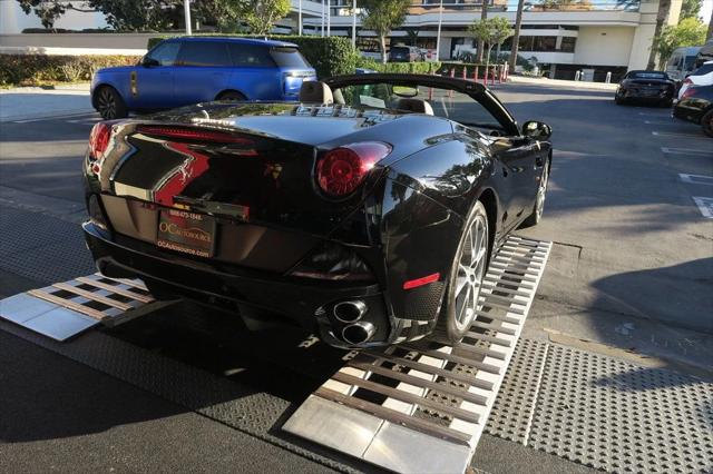 2013 Ferrari California 2dr Convertible
