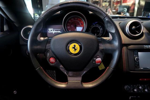 2013 Ferrari California 2dr Convertible