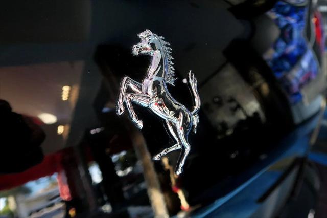 2013 Ferrari California 2dr Convertible