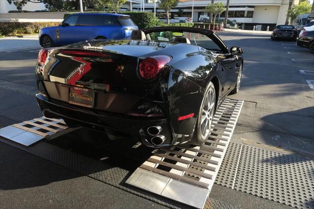 2013 Ferrari California 2dr Convertible