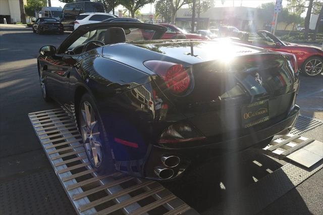 2013 Ferrari California 2dr Convertible