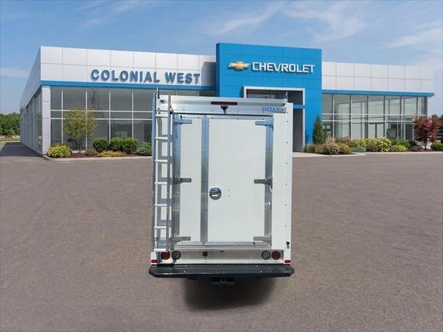 2025 Chevrolet Express Cutaway Work Van