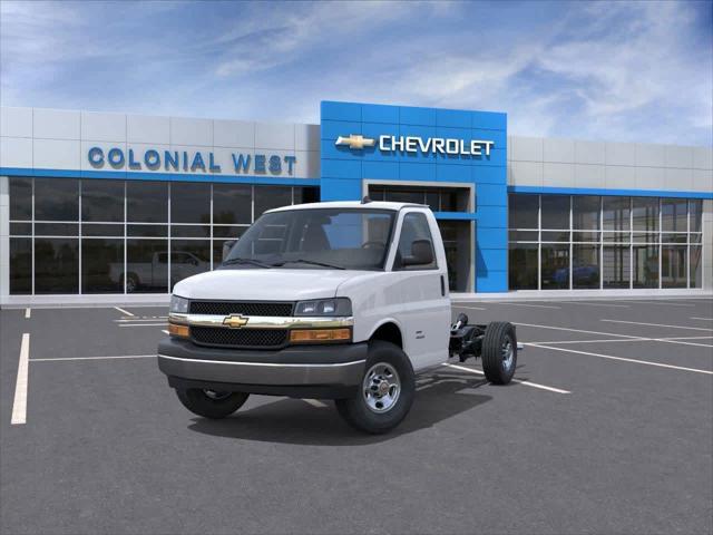 2025 Chevrolet Express Cutaway Work Van