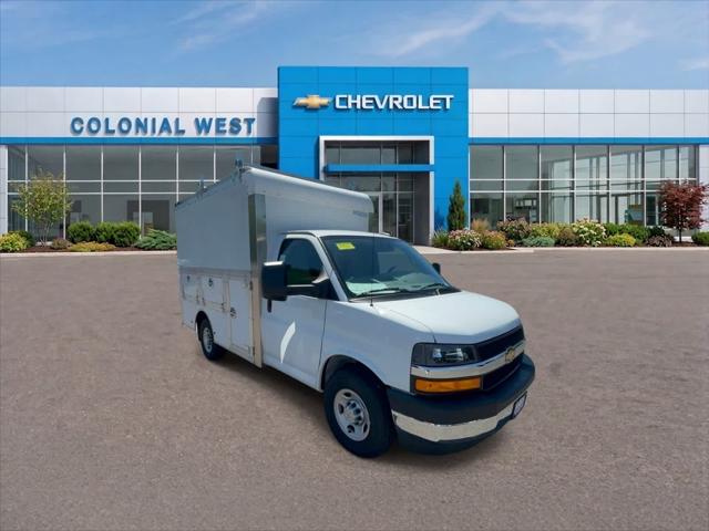2025 Chevrolet Express Cutaway Work Van