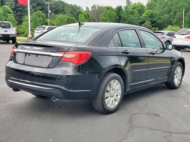 Used 2013 Chrysler 200 For Sale in Waterford Twp, MI