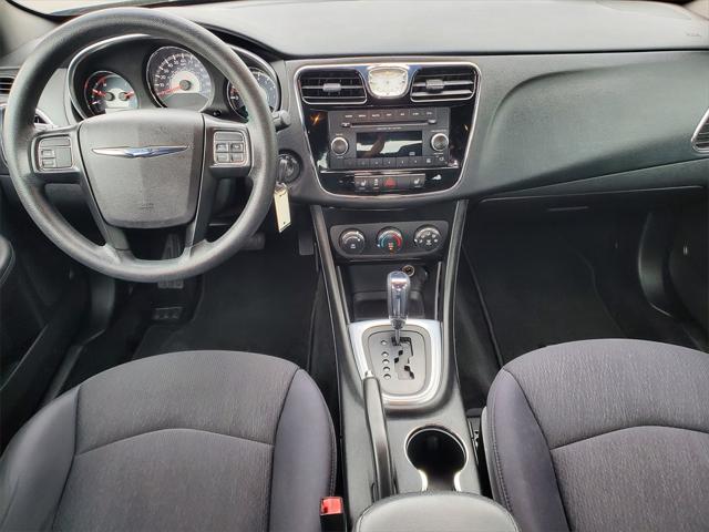 Used 2013 Chrysler 200 For Sale in Waterford Twp, MI