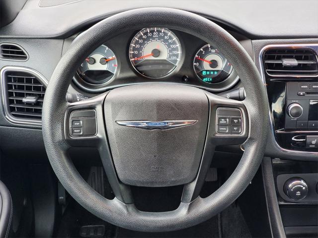 Used 2013 Chrysler 200 For Sale in Waterford Twp, MI
